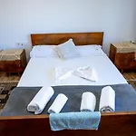 Yellow Stone Guest House